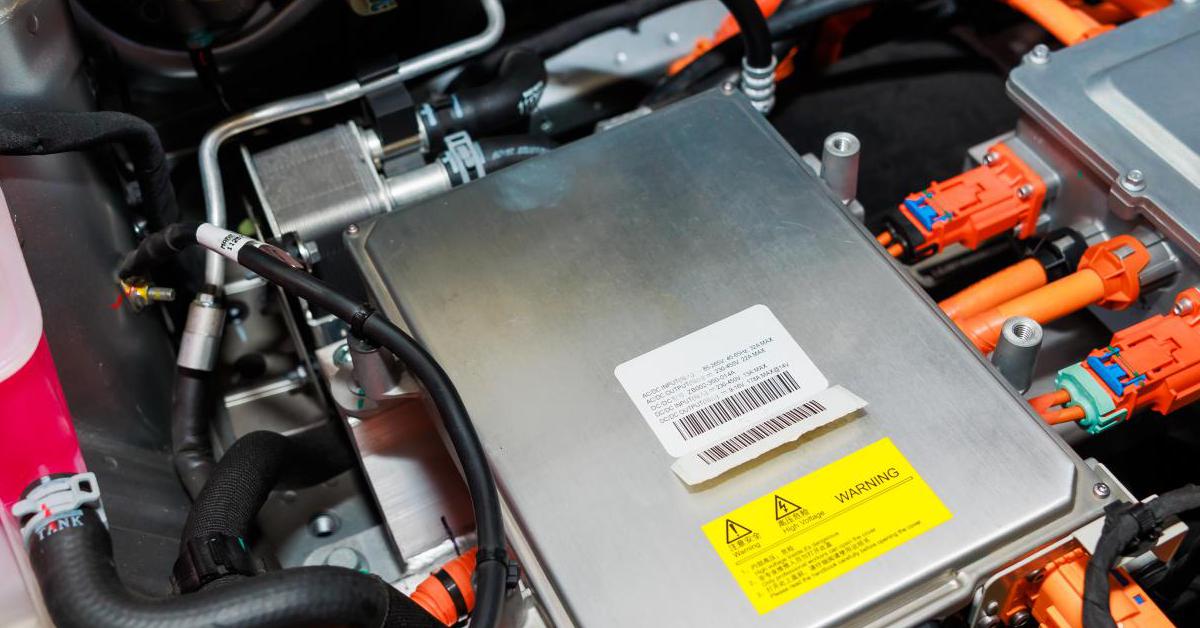 Despachador de tiendas automotrices